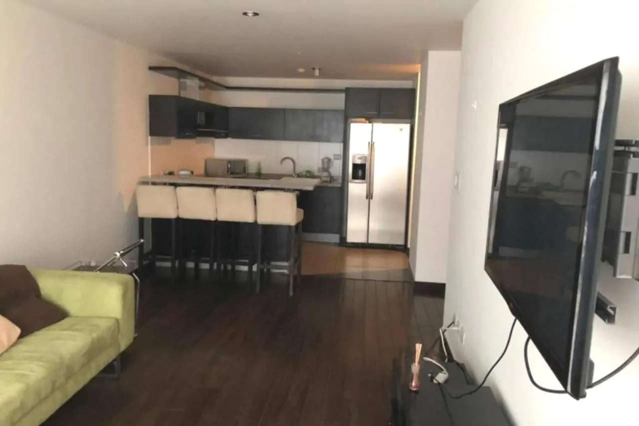 Apartment 1430 Luxury Suite Edificio Avadell- Bellavista-Quito