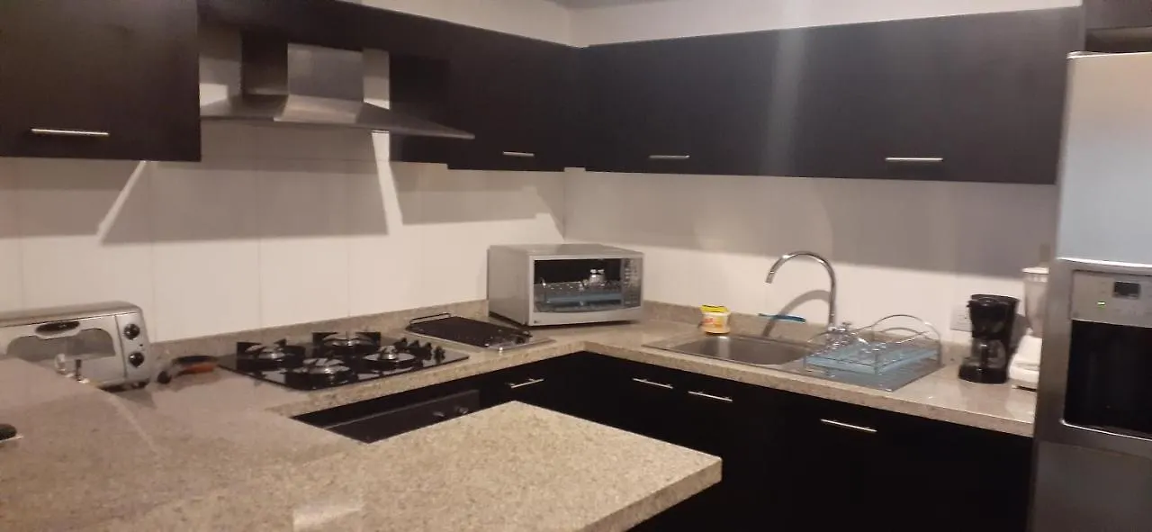 Apartment 1430 Luxury Suite Edificio Avadell- Bellavista-Quito